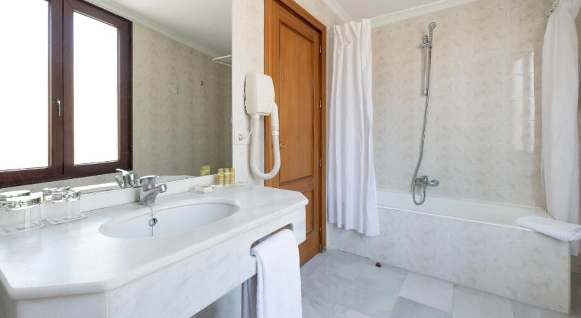 Eurostars Maimonides Hotel photo