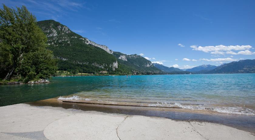 Rivage Hotel & Spa Annecy photo