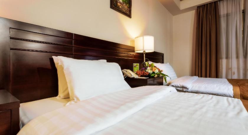 Image of Standard Twin Room 9
