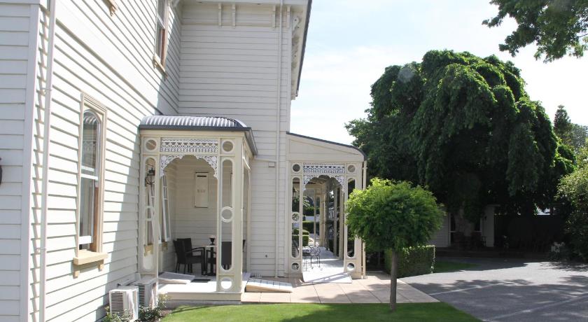 Image of Manor Studio 13