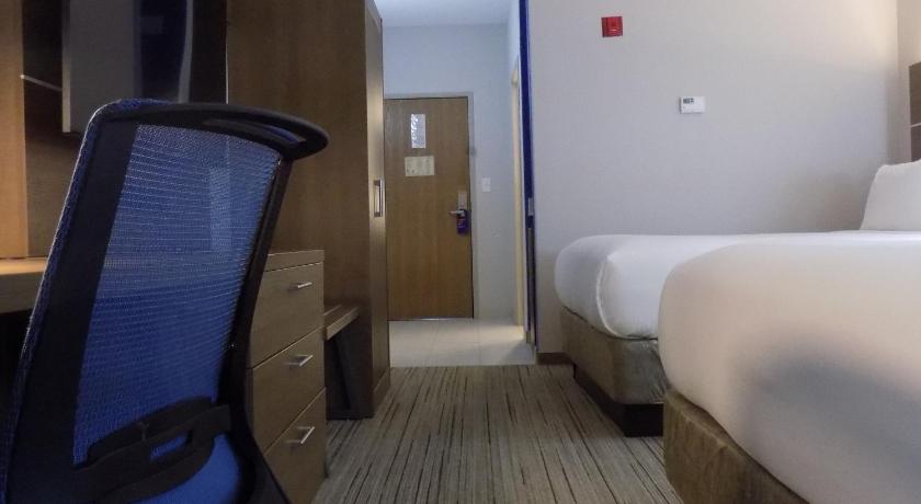 Holiday Inn Express Hotel & Suites Mission-McAllen Area