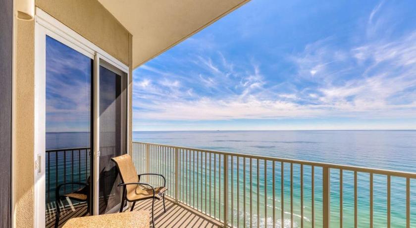 Grandview East Condominiums photo