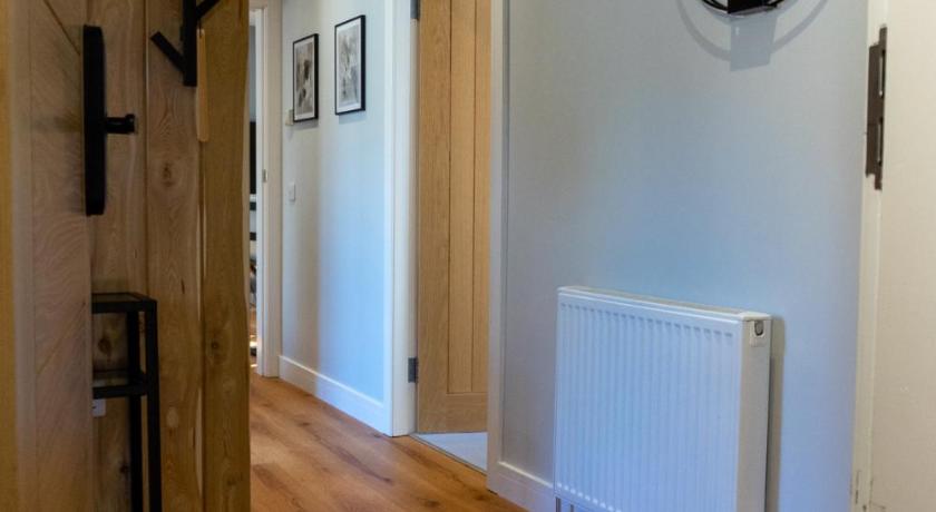 Airds Apartments photo