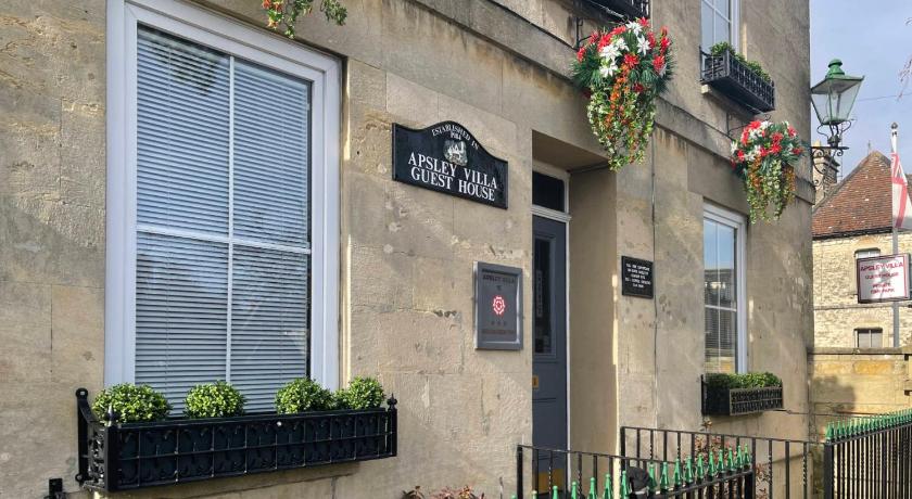 APSLEY VILLA GUEST HOUSE. — Hotel in Cirencester