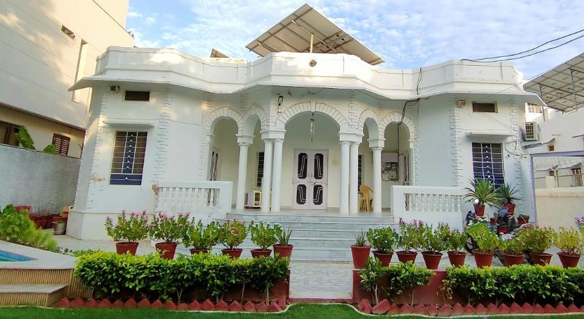 Homestay at Bungalow 97 Ajmer photo