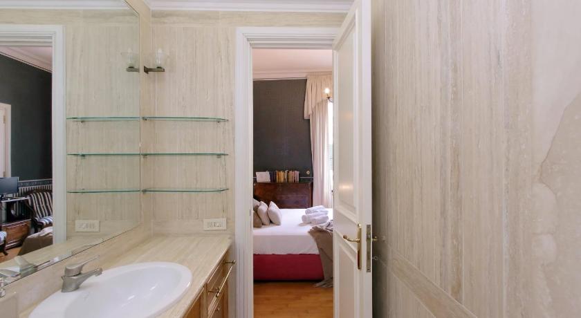 Vatican House Via Terenzio photo