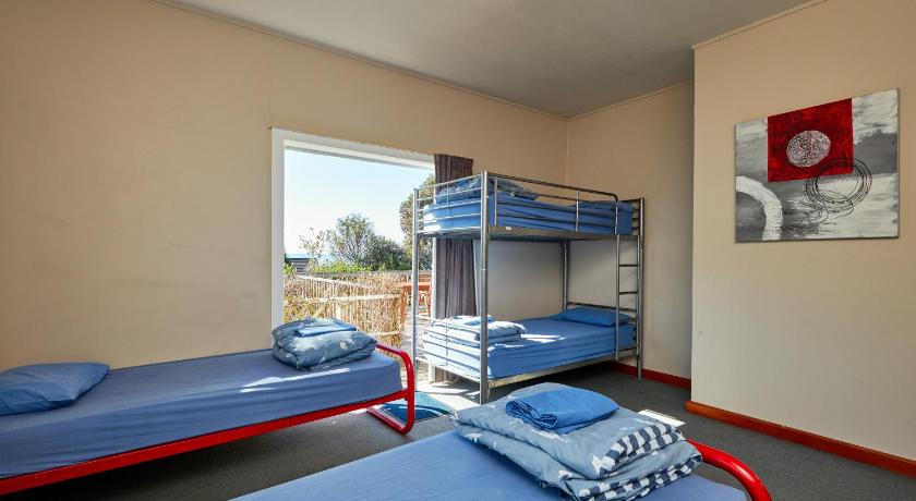 Image of Single Bed in 6-Bed Dormitory Room 2