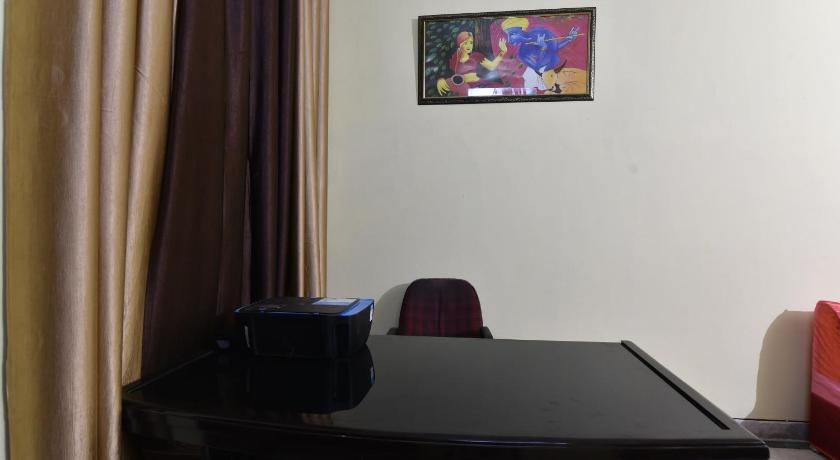 OYO 43148 Hotel Classio