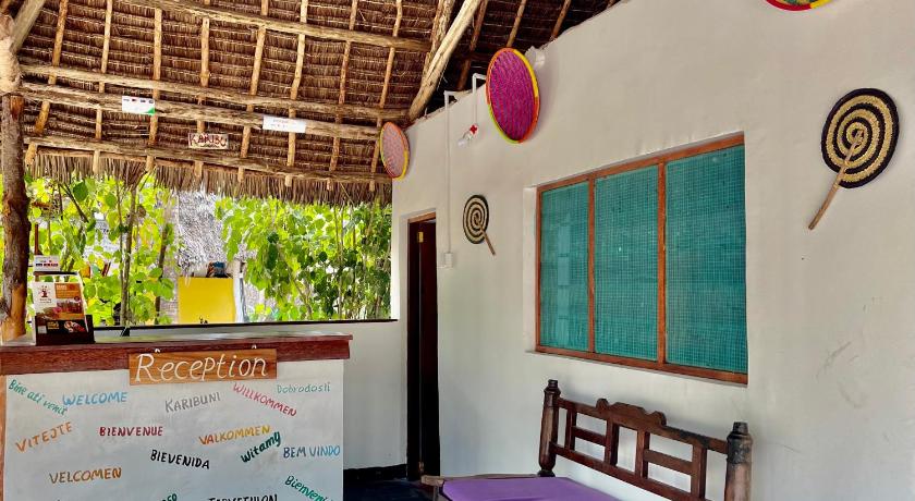 Milele Lodge photo