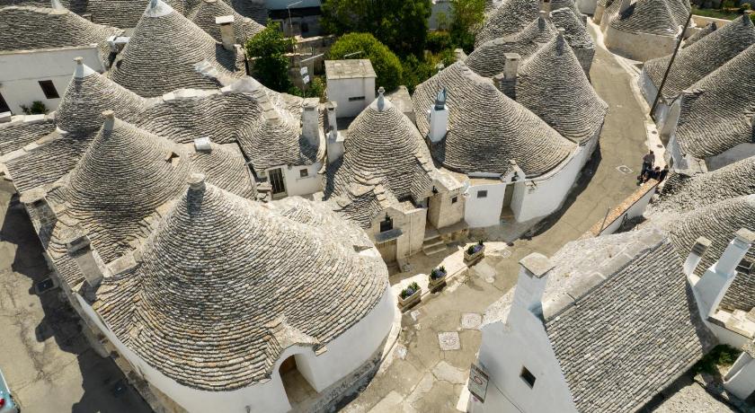 Trulli Holiday Albergo Diffuso