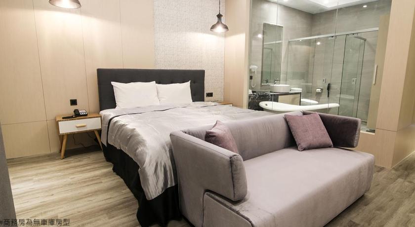 Kumotsuki Motel - image 36