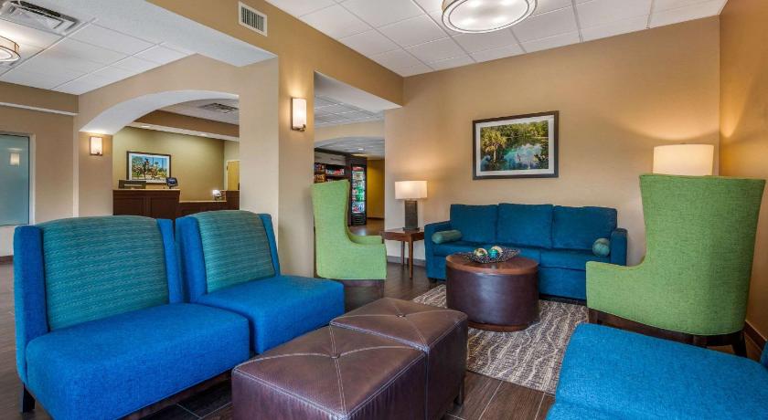 Comfort Inn & Suites Wildwood - The Villages