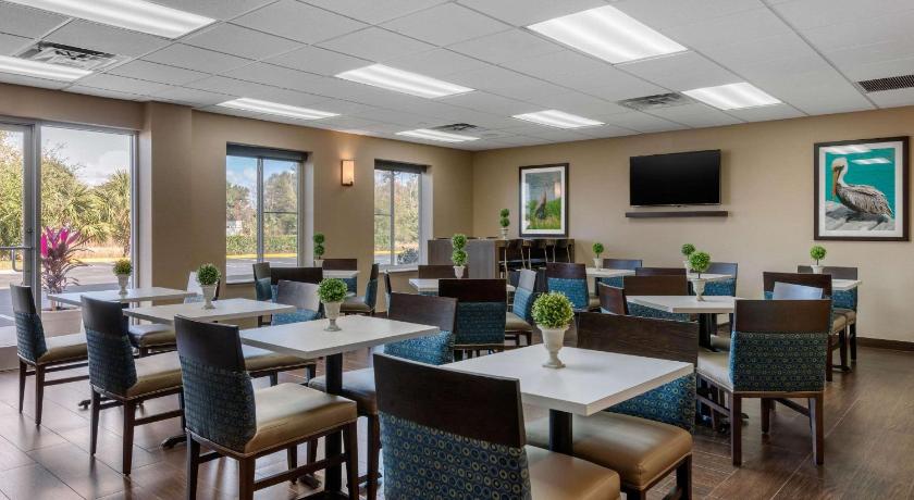 Comfort Inn & Suites Wildwood - The Villages