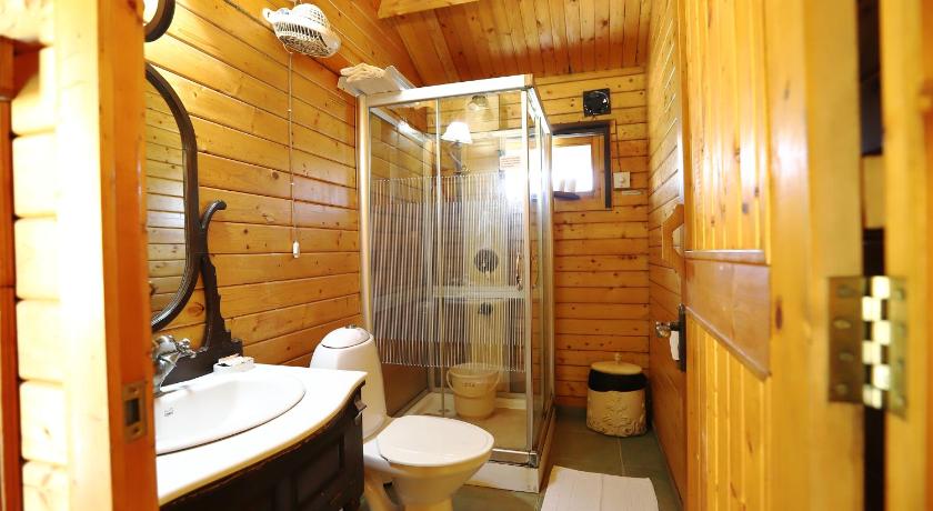 Image of Suite Wooden Cottage 2