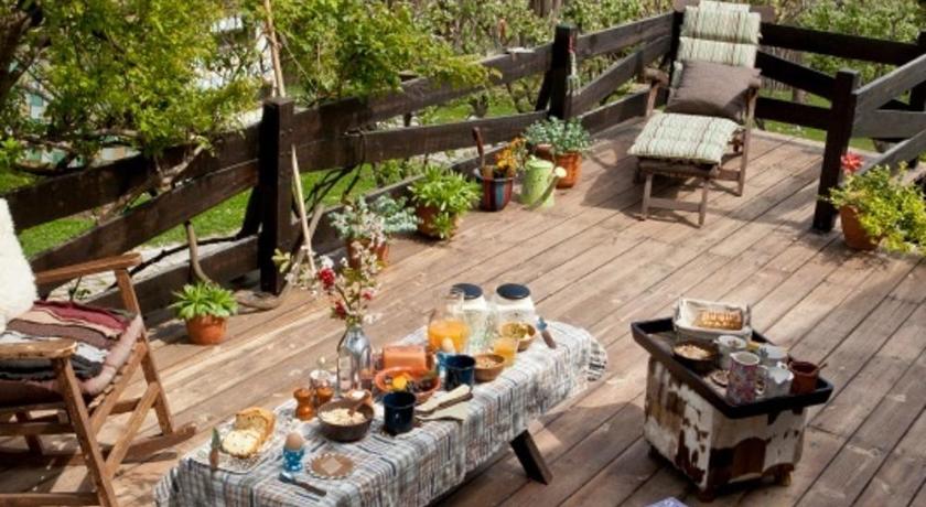 Vasilikia Mountain Farm & Retreat