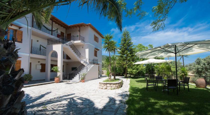 Ilios Studios — Hotel in Lefkada