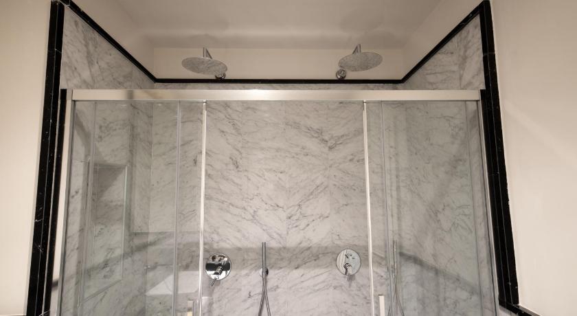 Spagna Luxury Rooms photo