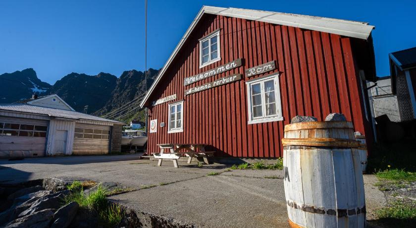 Lofoten A HI hostel photo