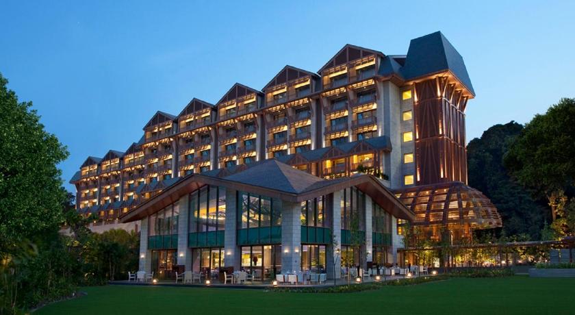 Resorts World Sentosa - Equarius Hotel (SG Clean Certified)