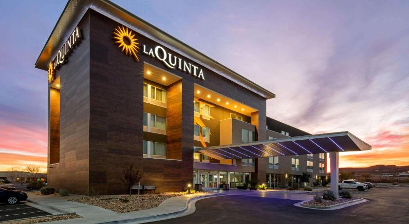 La Quinta Inn & Suites by Wyndham Kingman