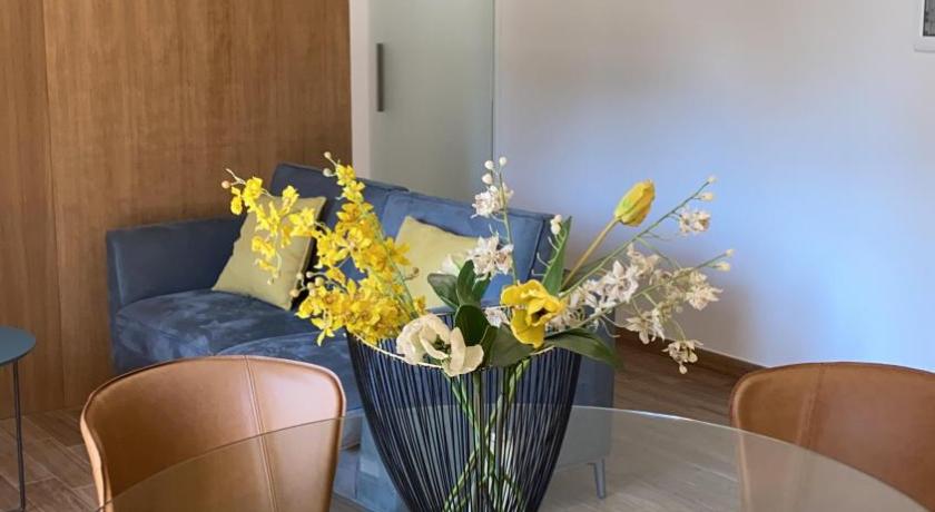 Campobasso ELEMENTS FLATS 3-Star Guesthouse pool