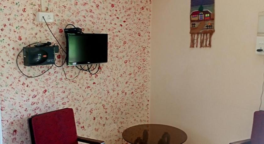 Image of One-Bedroom House 12