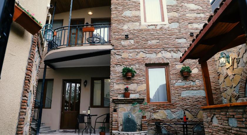 Apartments with wine cellar in Old Tbilisi — Hotel in Tbilisi