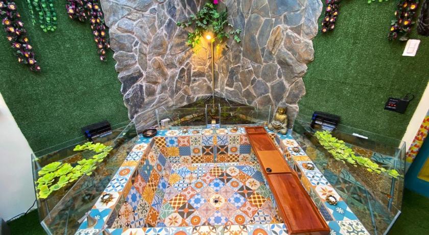 Cosmos Chill - Suite con jacuzzi y acuario photo