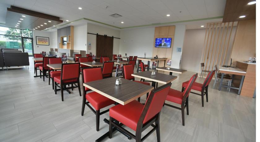 Holiday Inn Express & Suites Gatineau - Ottawa