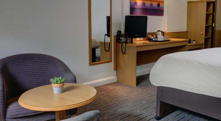 ORCHID HOTEL, Epsom - Greater London, Sure Collection by Best Western