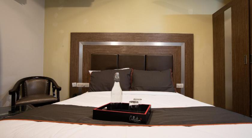 Collection O 82654 Heera Suites
