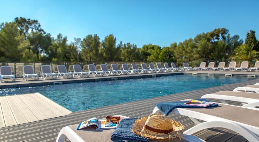 SOWELL Family Riviera