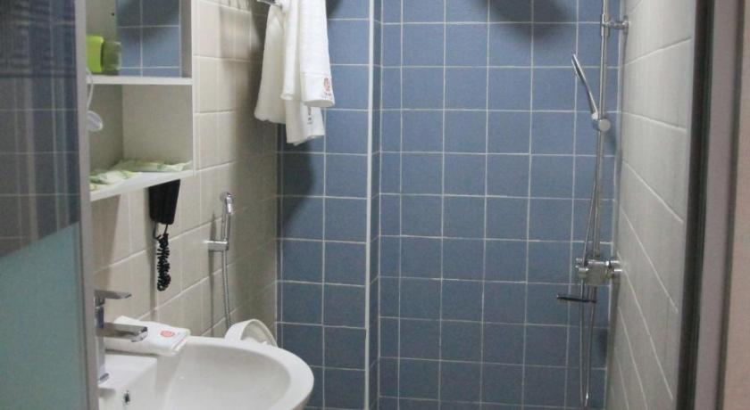 UB INN Hotel photo
