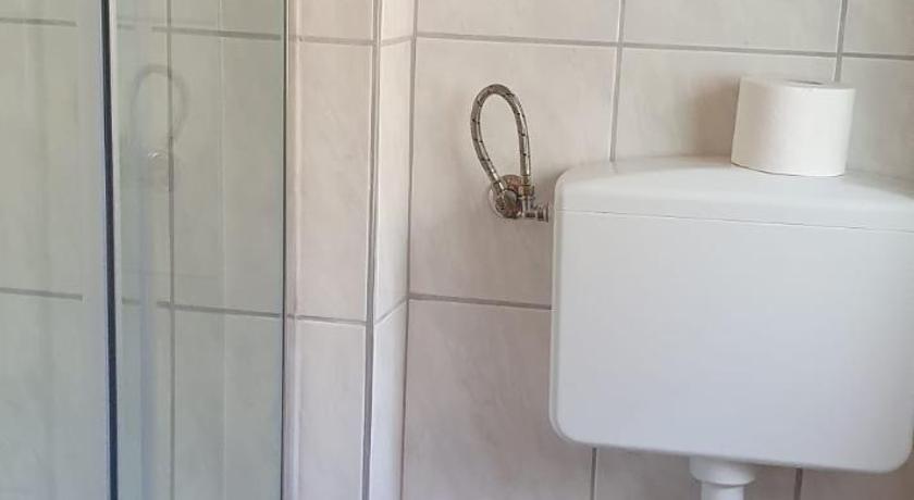 Hotel Gasthaus Felseneck photo