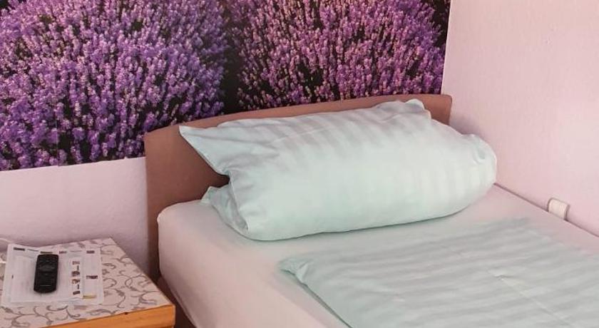 Hotel Gasthaus Felseneck photo