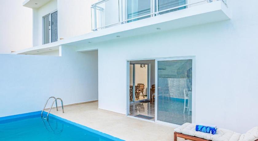 3 bedroom Townhouse with private Pool — Hotel in Sosua
