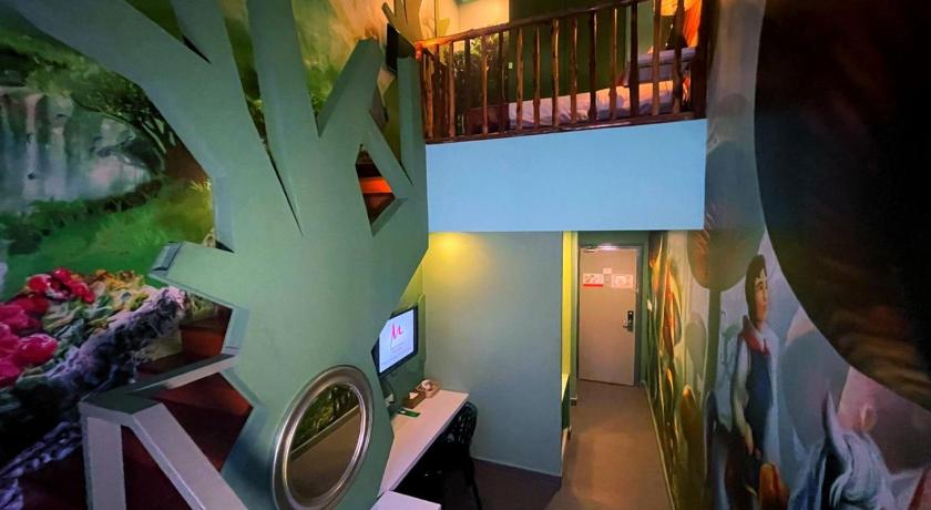 Image of Duplex Room 15
