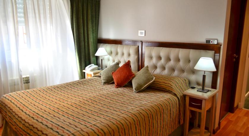 Saint Honore — Hotel in Mar Del Plata