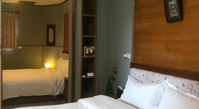 Image of Family Room with Sea View 3