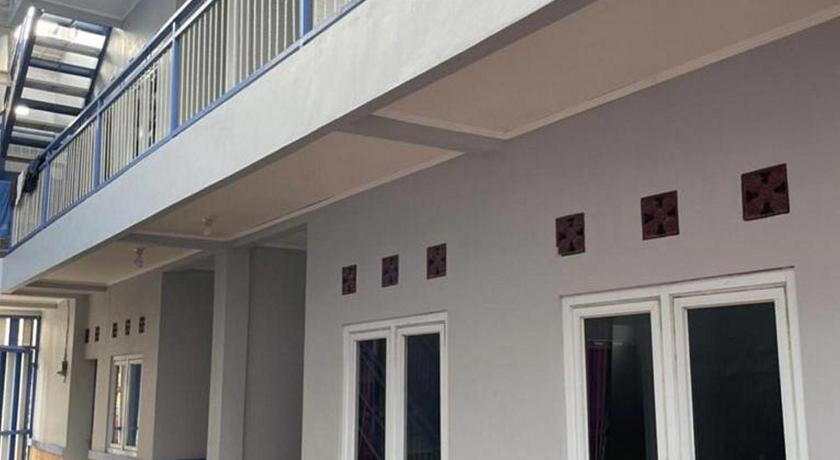Villa Syariah Citeko Mitra RedDoorz – Cisarua, PA
