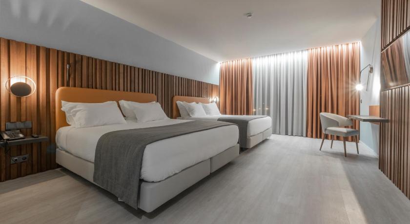 รูปของห้องสำหรับครอบครัว วิวทะเล (Sea View Family Room) 1