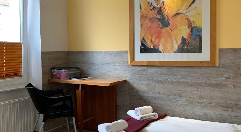 City Hotel-Pension Brandenburg photo