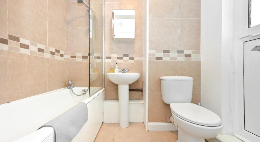 Nice Apartment - Great Portland St, Regents Pk, Euston photo