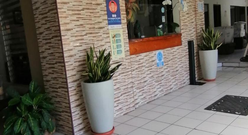 Hotel Malinche photo