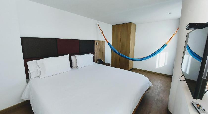 Hotel Viaggio Teleport City Suites