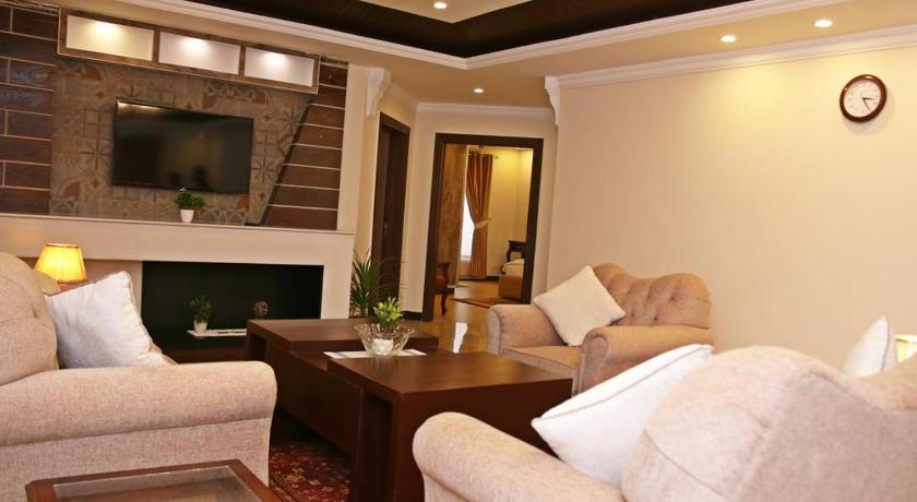 Luxury 3 Bedrooms Apartment photo
