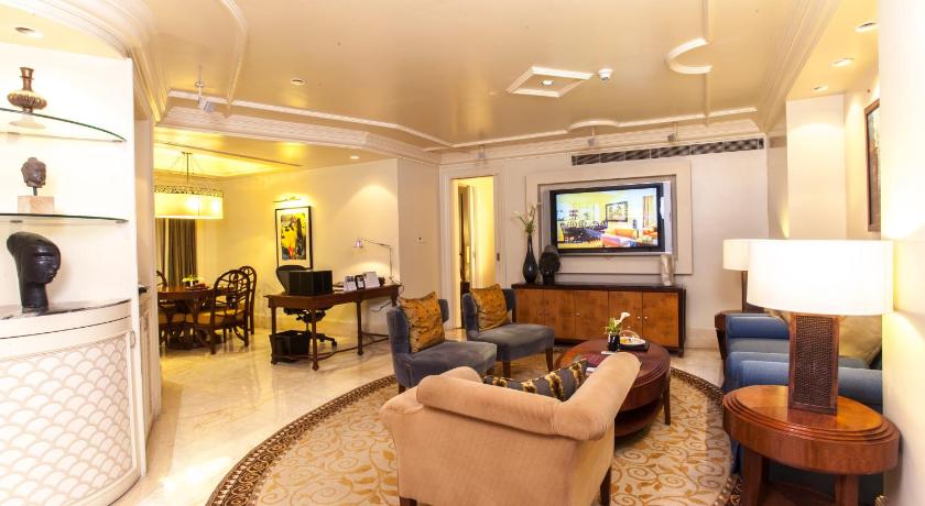 Image of Luxury Suite 10