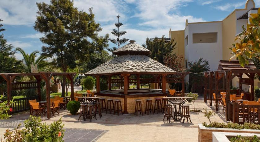 Gaia Royal Hotel - image 5