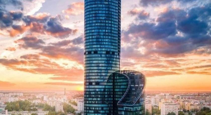 30th+ Floor Apartments in Sky Tower