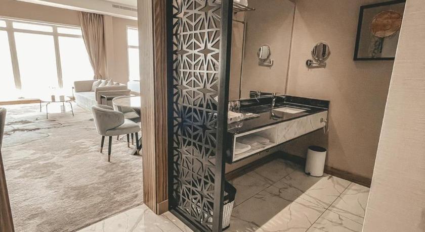 فندق رالين البحر photo